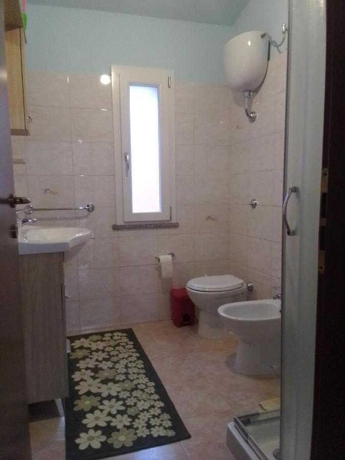 Casa Vacanze Santa Caterina Di Pittinuri  Eksteriør bilde